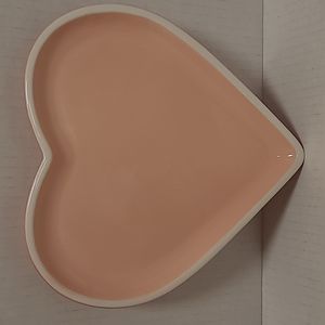 COPY - The White Barn Candle Company Pink Heart Candle Holder